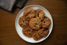 Load image into Gallery viewer, Chewy Vs. Crispy Cookie Class