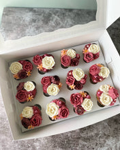 Load image into Gallery viewer, Cupcake Gift Box
